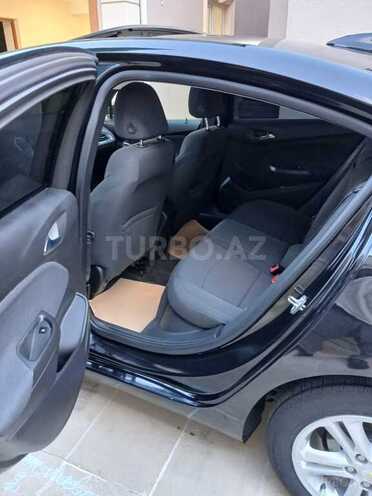 Chevrolet Cruze-7