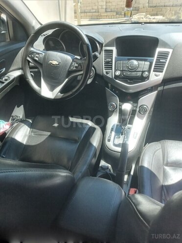 Chevrolet Cruze-4