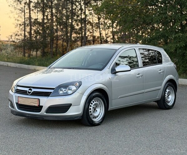 Opel Astra-2