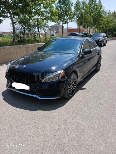 Mercedes C 300 4MATIC-2