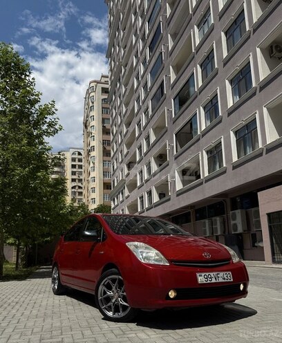 Toyota Prius-11