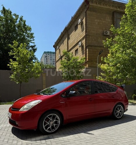 Toyota Prius-3