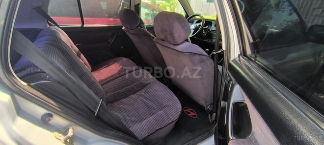 Volkswagen Golf-10