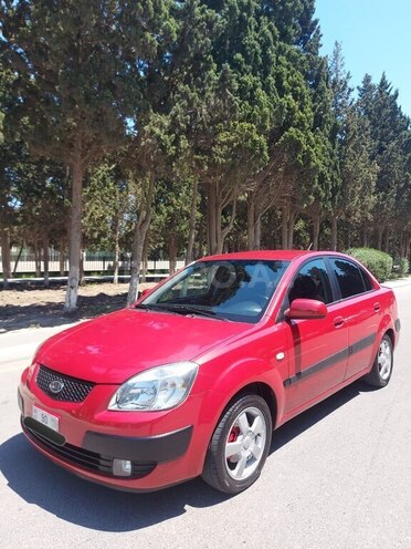 Kia Rio-5