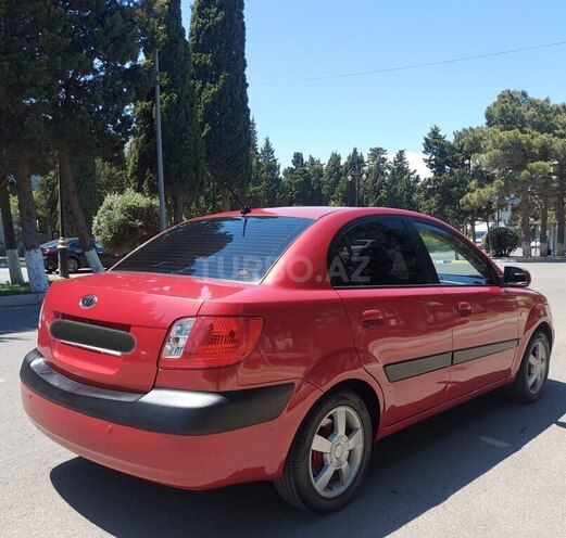 Kia Rio-10