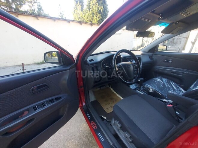 Kia Rio-13