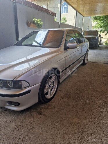 BMW 525-4