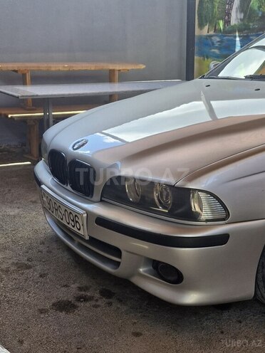 BMW 525-15