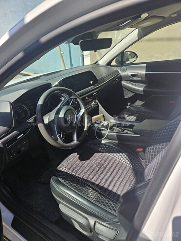 Hyundai Sonata-3