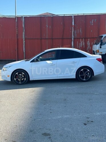 Chevrolet Cruze-4