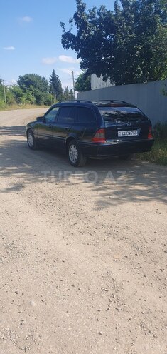 Mercedes C 200-8