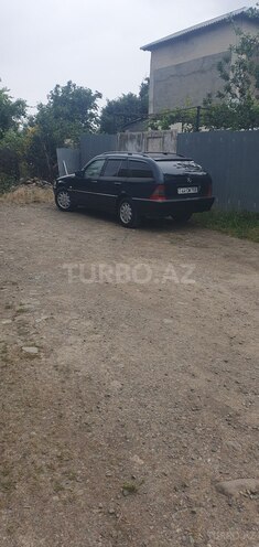 Mercedes C 200-4