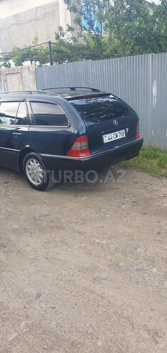 Mercedes C 200-6