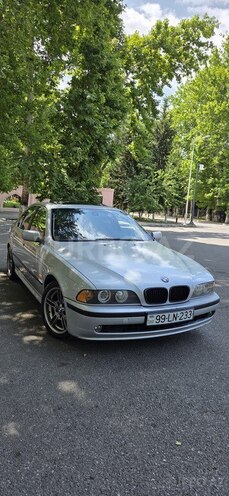 BMW 525-1