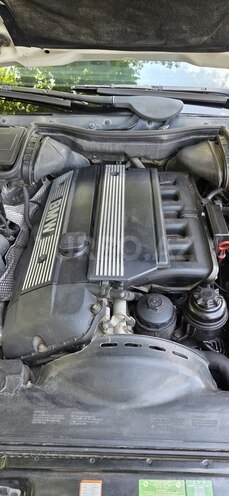 BMW 525-18