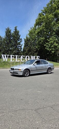 BMW 525-5