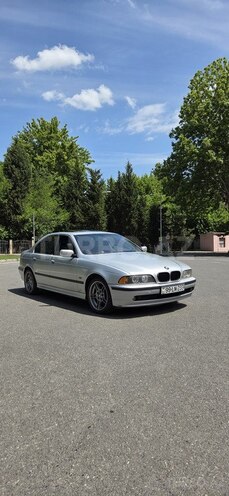BMW 525-4