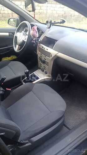 Opel Astra-8