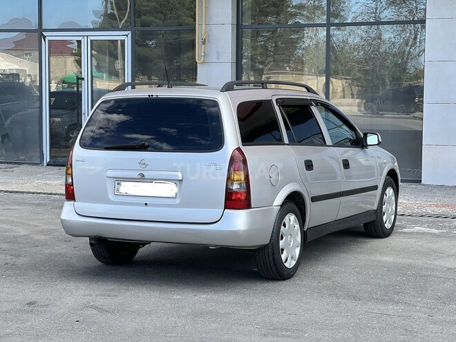 Opel Astra-3