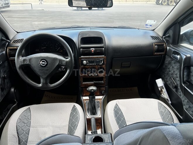Opel Astra-14