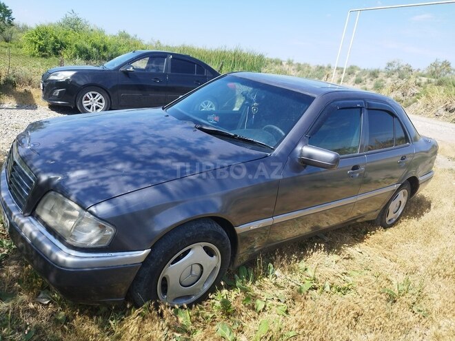 Mercedes C 180-13
