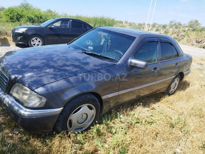Mercedes C 180-12