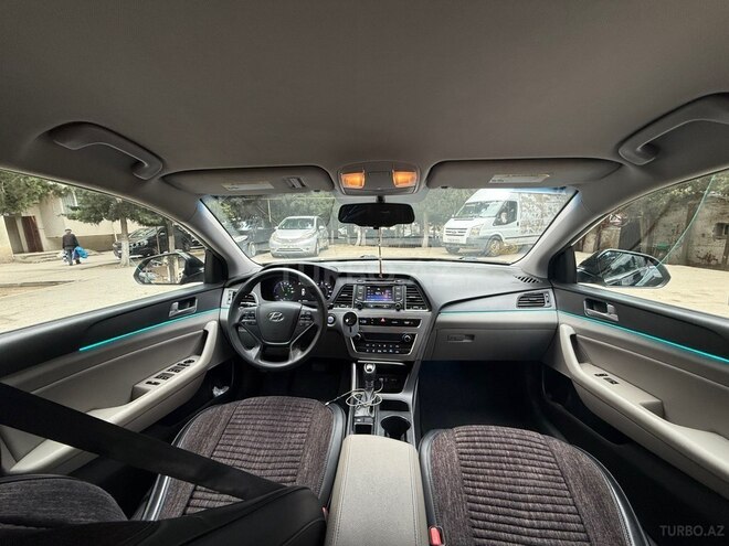 Hyundai Sonata-7