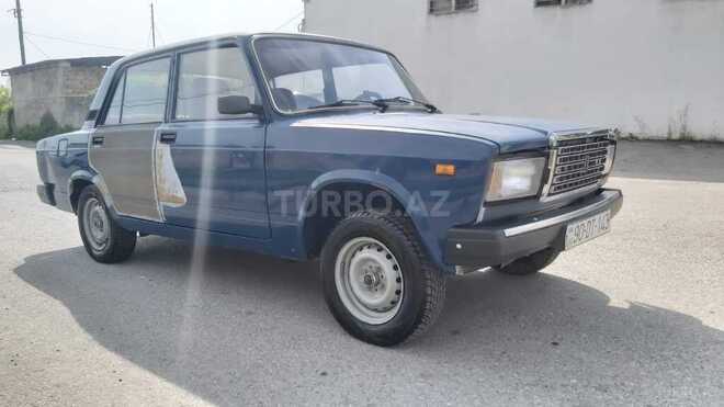 LADA (VAZ) 2107-2