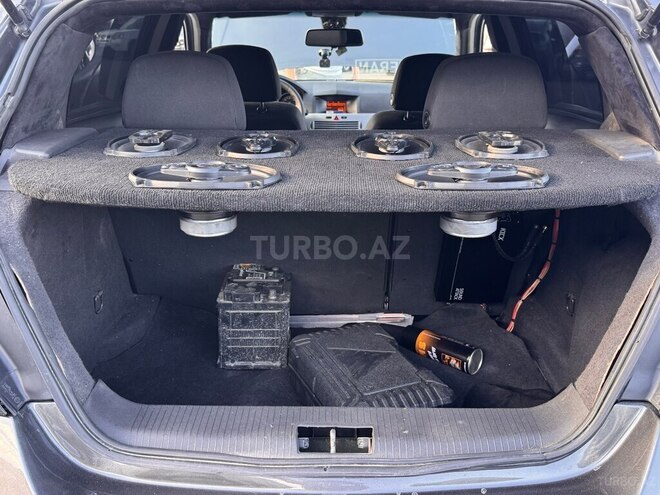 Opel Astra-7