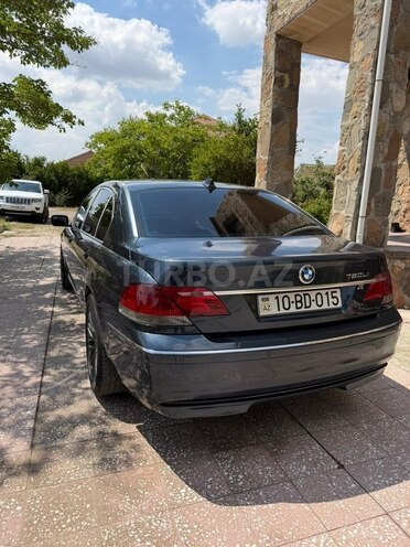BMW 760-4