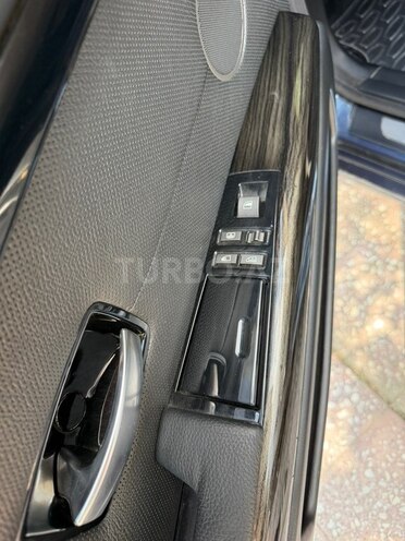 BMW 760-10