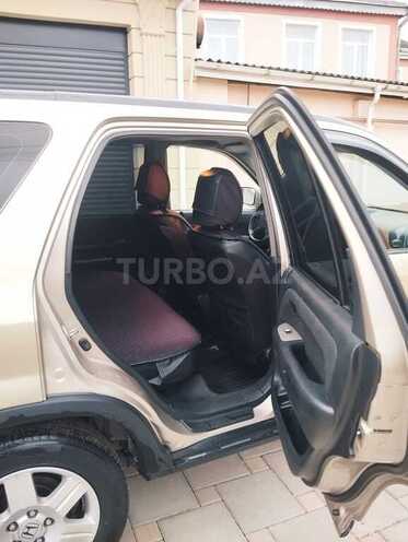 Honda CR-V-6