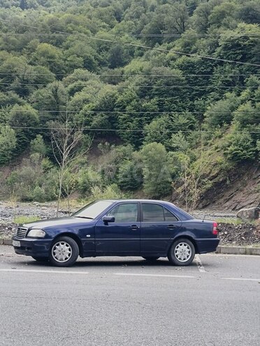 Mercedes C 180-13