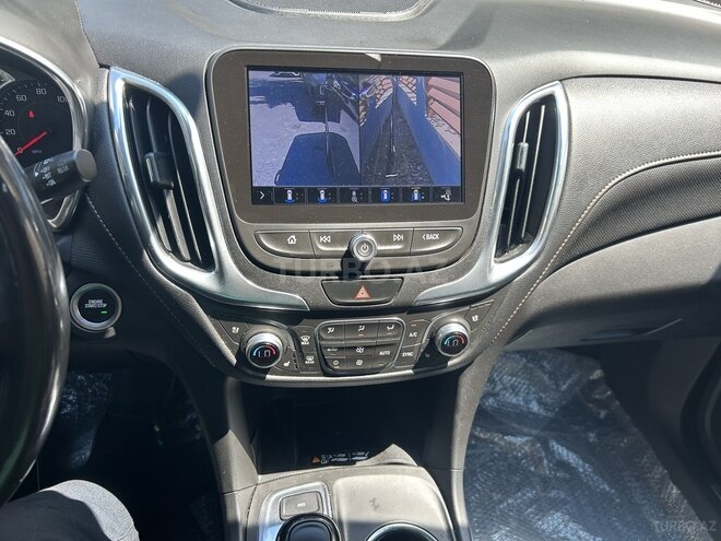 Chevrolet Equinox-12