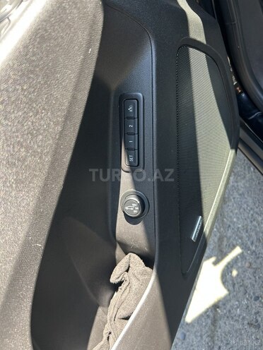 Chevrolet Equinox-16