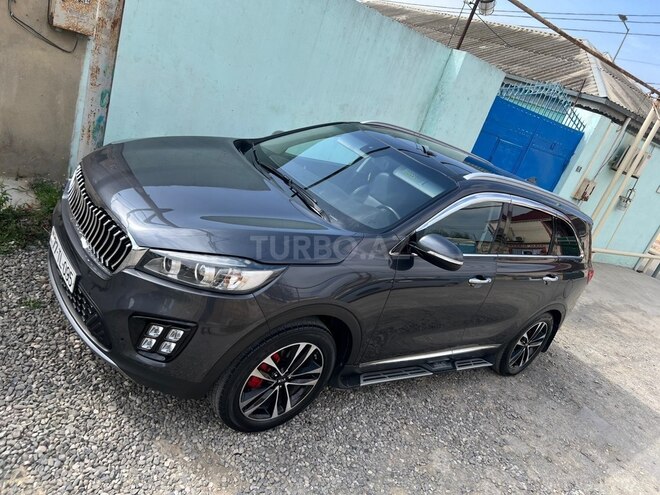 Kia Sorento-4