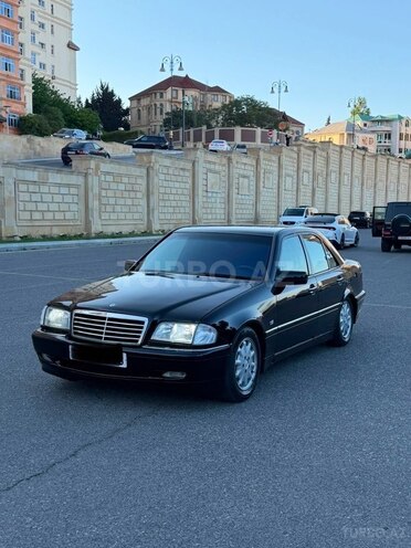 Mercedes C 180-6