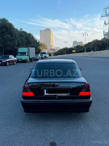 Mercedes C 180-5