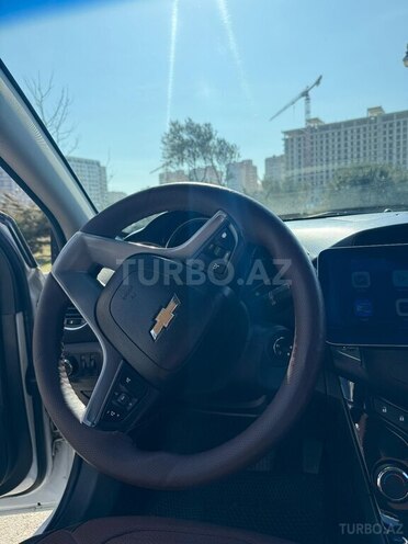 Chevrolet Cruze-8