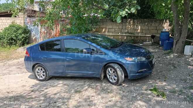 Honda Insight-3