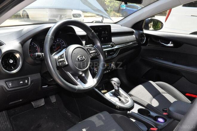 Kia Forte-11