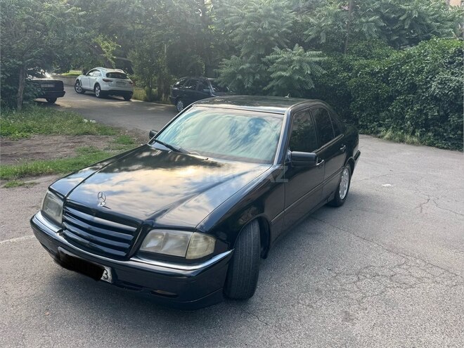 Mercedes C 230-5