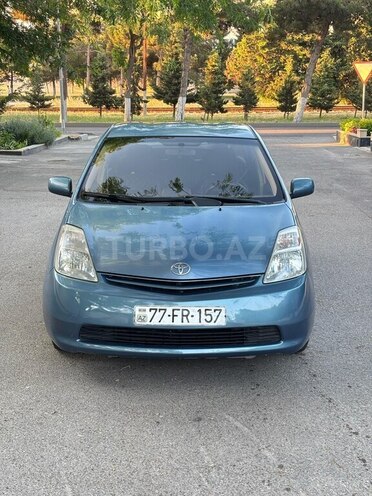 Toyota Prius-2