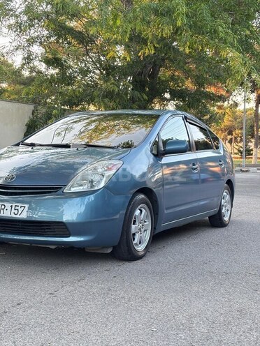Toyota Prius-3