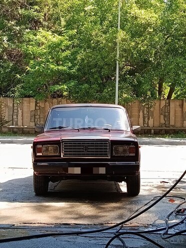 LADA (VAZ) 2107-1