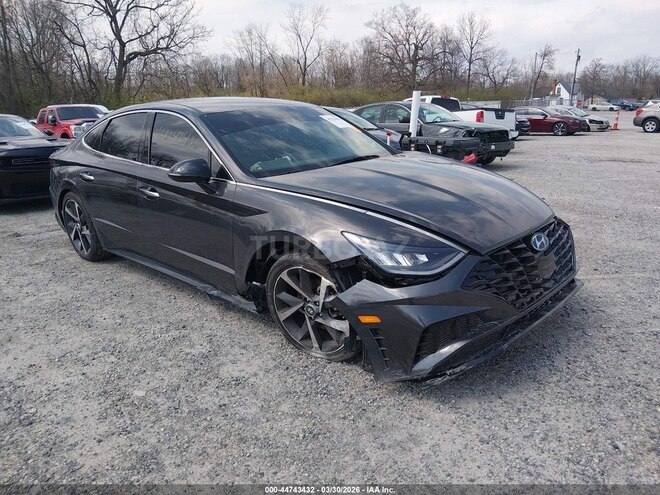 Hyundai Sonata-1