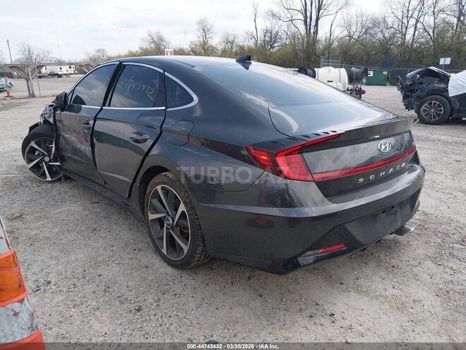 Hyundai Sonata-7