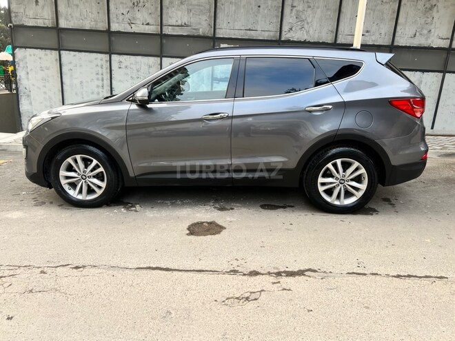 Hyundai Santa Fe-3