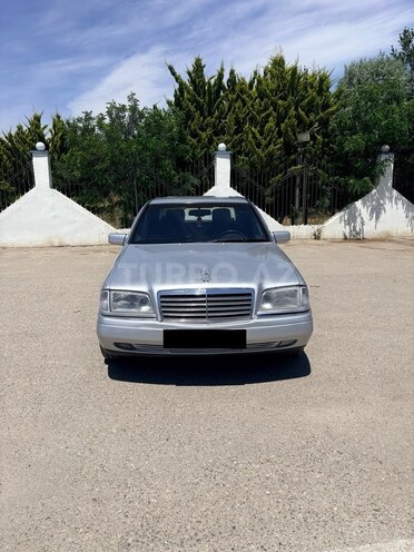 Mercedes C 180-1