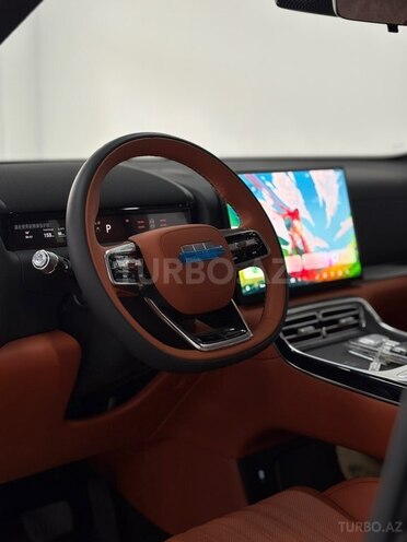Geely Galaxy M9-4